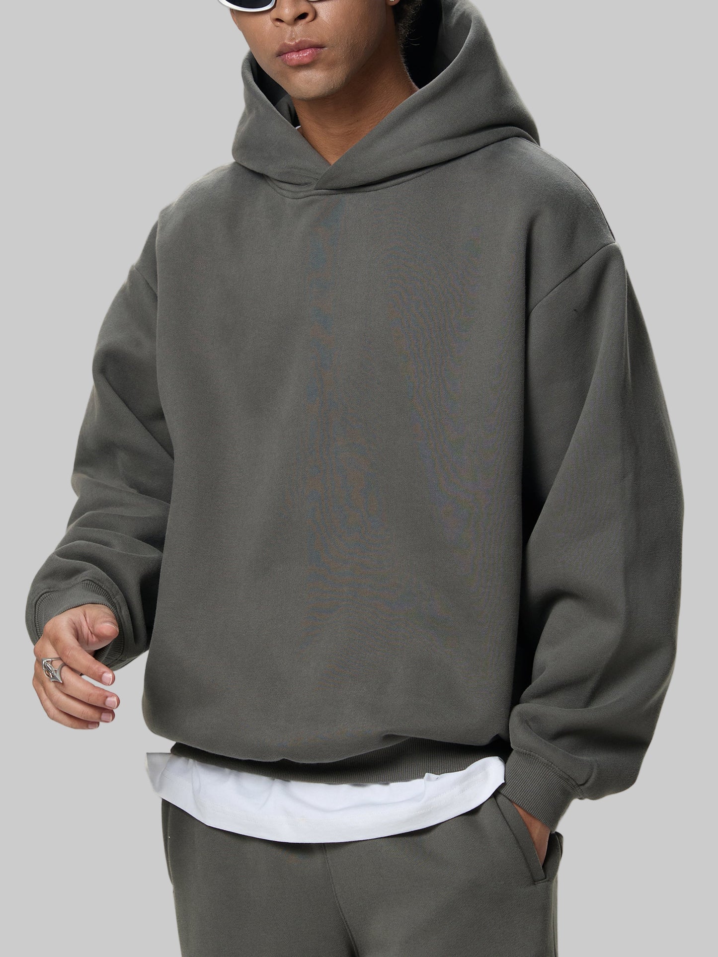 hoodie ,oversized ,streetwear